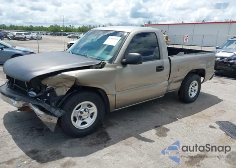 2001 Chevrolet Silverado 1500 из США, поврежденный, VIN 1GCEC14WX1Z134240